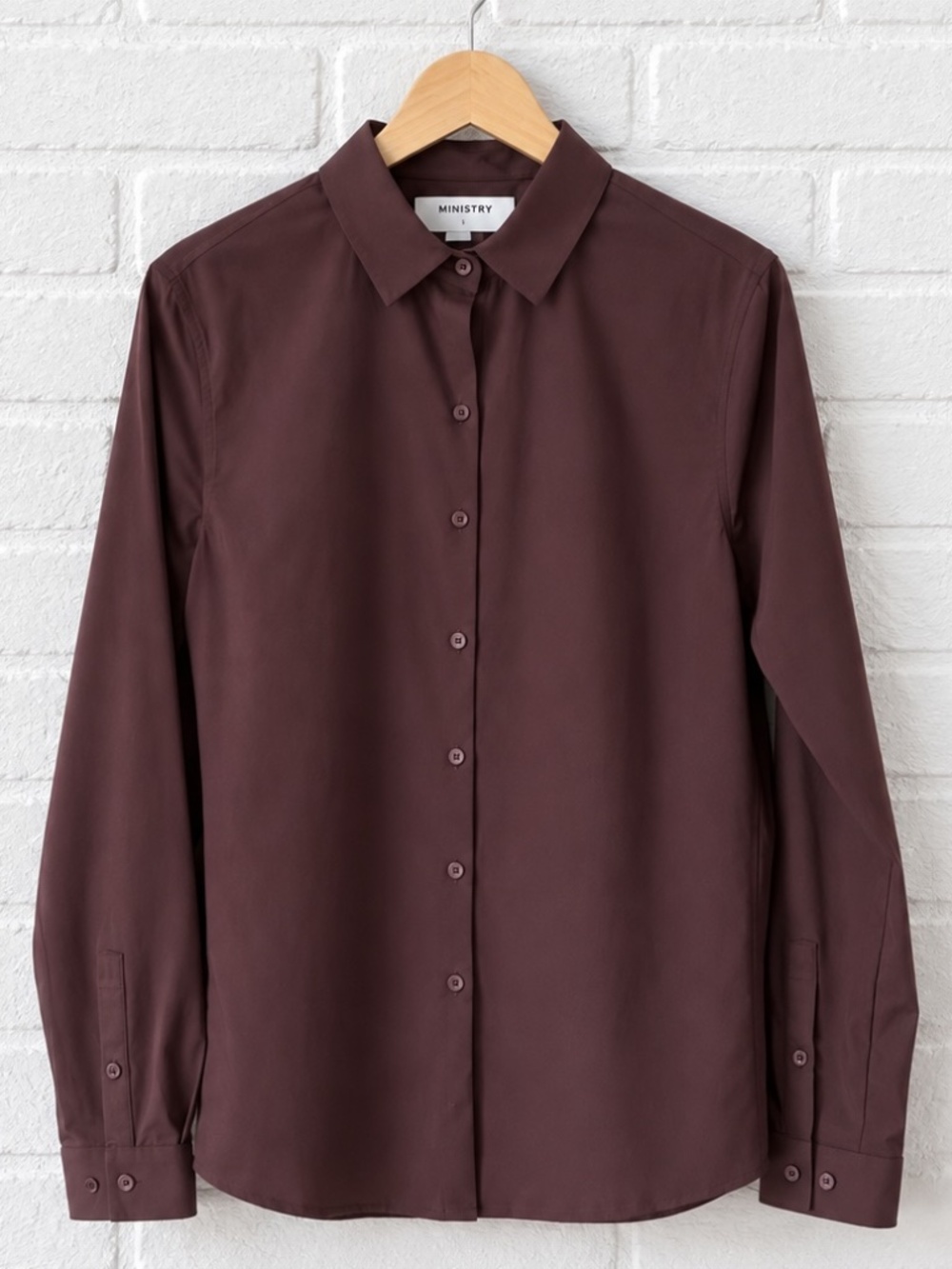 Ministry of Supply MERLOT Women's Medium Button Down Top Shirt EUC